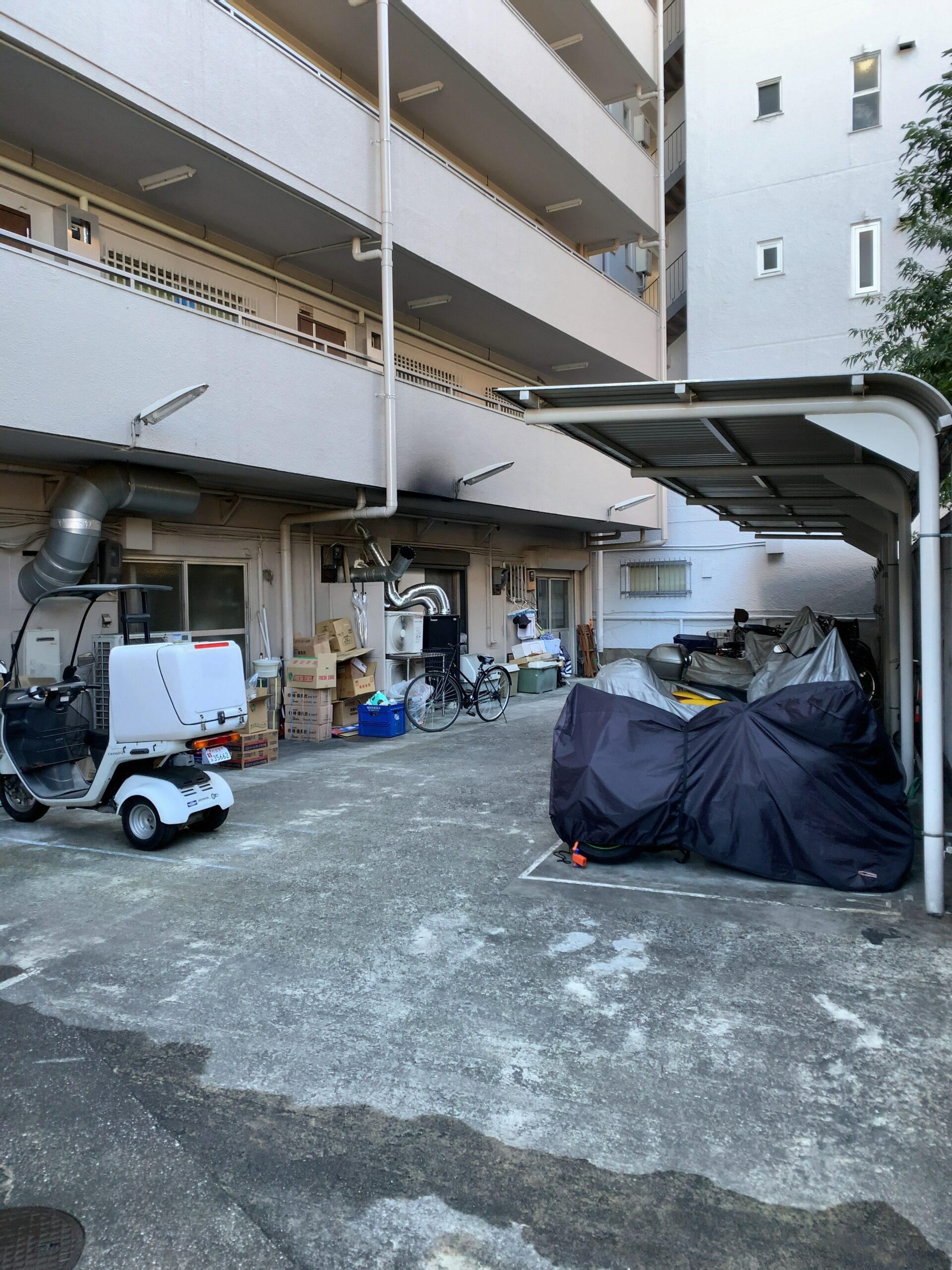 西荻窪永谷マンションの駐輪場