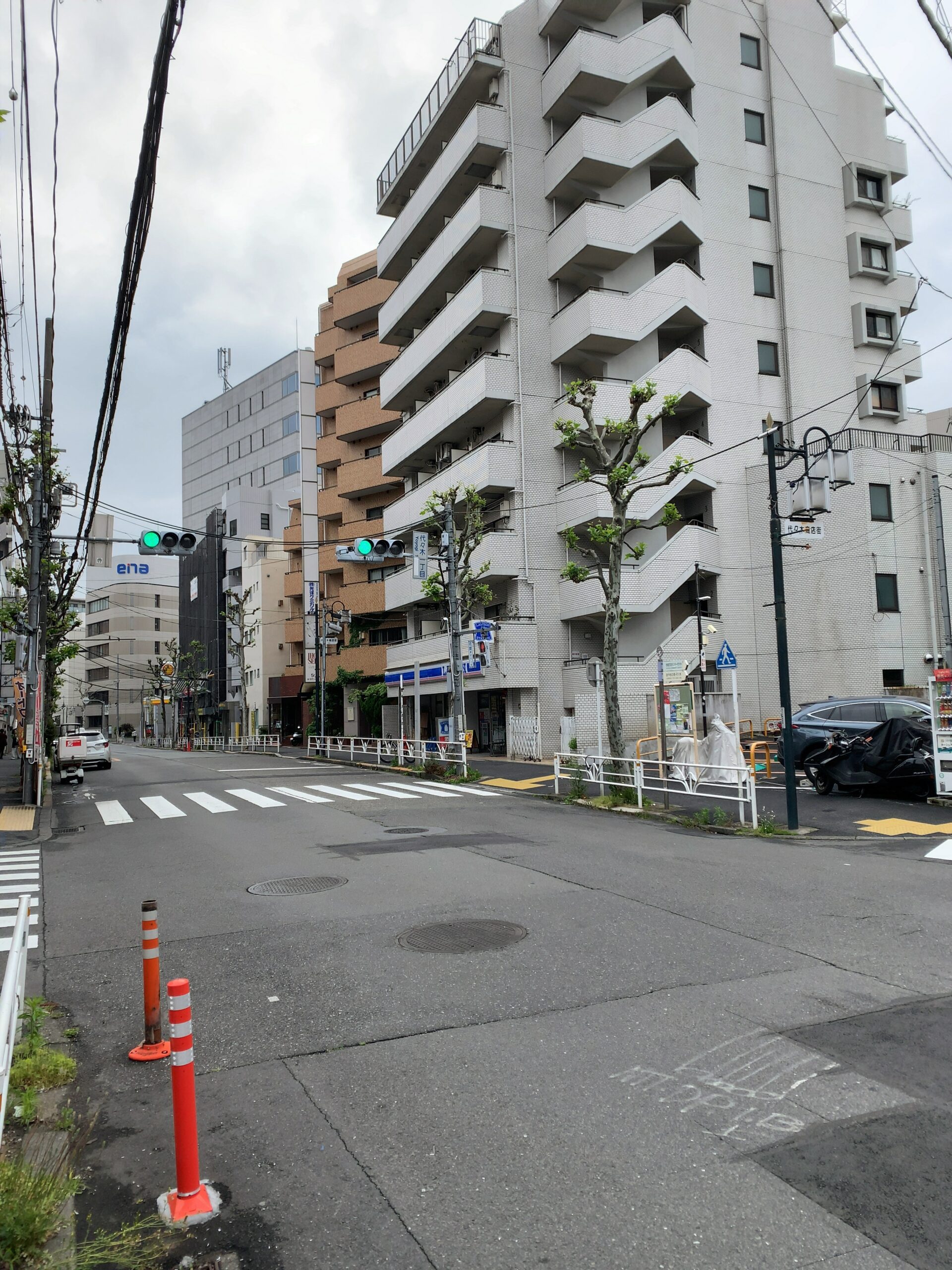 ライオンズマンション代々木第2の外観